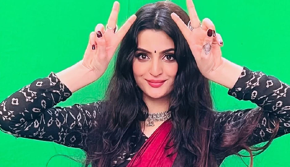 'तारक मेहता' में आई इस 'भूतनी' ने बदल दी शो की किस्मत, लगातार 3 हफ्तों से TRP में टॉप पर, जानिए कौन हैं रहस्यमयी 'चकोरी'