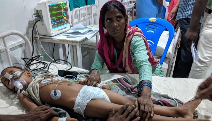 बिहारः चमकी बुखार ने ली 83 मासूम बच्चो की जान, मुजफ्फरपुर पहुंचे स्वास्थ्य मंत्री हर्षवर्धन