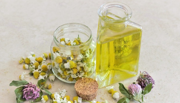 herbal steam for skin,benefits of facial steaming,skincare routine tips,herbal steam for dry skin,how to steam face at home,best herbs for face steaming,steaming for glowing skin,natural pore cleansing,rose oil for skin,face steaming guide