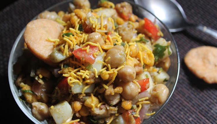 recipe,snacks recipe,aloo chana chaat recipe,chaat recipe,rainy season snacks recipe