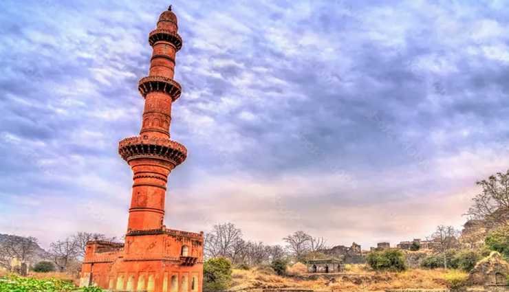 towers of india are famous for their height,india travel,india tourism