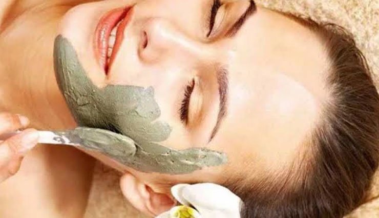 homemade chandan face pack,chandan face pack,homemade face pack,skin care tips,beauty tips