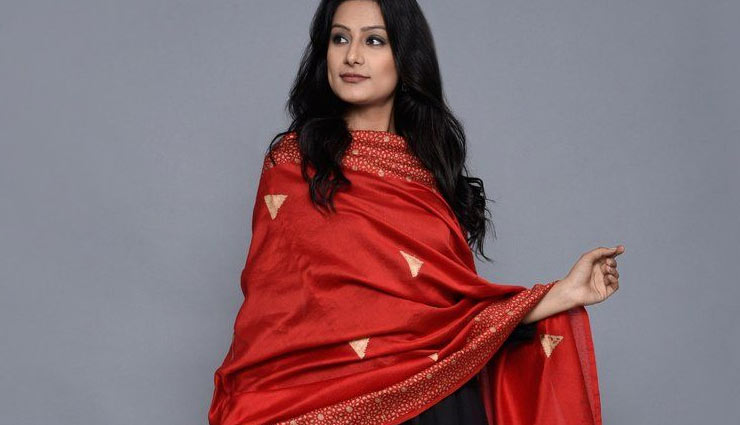 types of dupattas,types of stoles,fashion tips,fashion trends,trendy dupatta,trendy scarves,trendy stoles