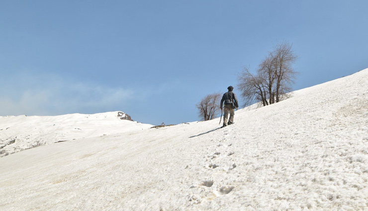 skiing in himachal pradesh,top skiing places himachal,kufri skiing,narkanda ski destination,solang valley skiing,skiing near manali,heli-skiing mount deo tibba,chanderkhani pass skiing,hanuman tibba skiing,rohtang pass skiing,mahasu ridge skiing,fagu skiing himachal,sethan skiing,best ski resorts himachal,himachal skiing destinations,skiing trips himachal pradesh,winter sports himachal pradesh,skiing adventure himachal,ski slopes himachal pradesh