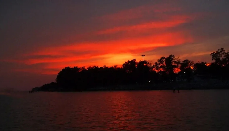 underrated beaches in india,hidden beach destinations india,peaceful beaches india,best coastal spots india,unexplored beaches india,offbeat beach getaways,indian coastline travel,secret beaches in india,quiet beach holidays india,kanyakumari coastline beauty