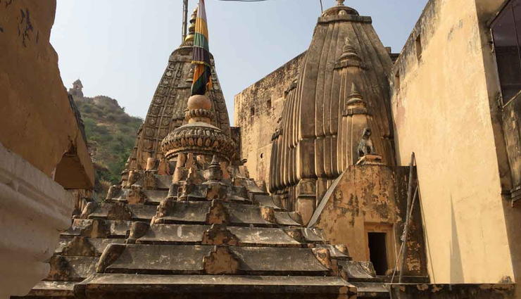 temples in jaipur,interesting tales in jaipur,chandreshwar mahadev temple,pataleshwar mahadev temple,rameshwar temple,ambikeshwar mahadev temple,kala mahadev temple,tourist places in jaipur