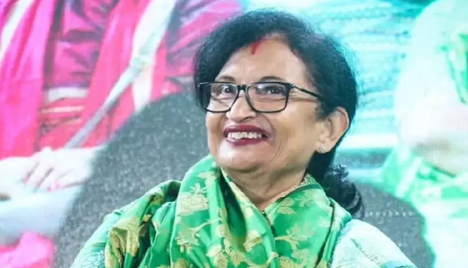 'मेरी वफादारी पर सवाल उठाए गए', ममता का साथ छोड़ बागी खेमे में पहुंचीं चंद्रिमा भट्टाचार्य, TMC संकट और गहराया