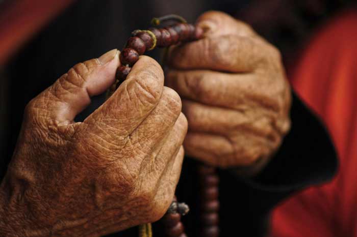 benefits of chanting mantra,importance of chanting mantra,chanting mantra,astrology tips