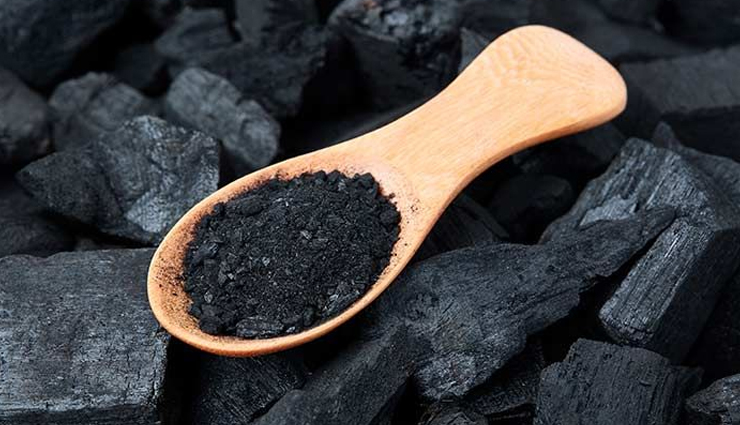 charcoal blackhead mask,charcoal blackhead mask to clean your pores,charcoal mask for beauty,charcoal mask  for clear skin,skin,sin care tips,skin beauty,beauty,beauty tips,clean and clear skin,skin health,healthy skin,white skin