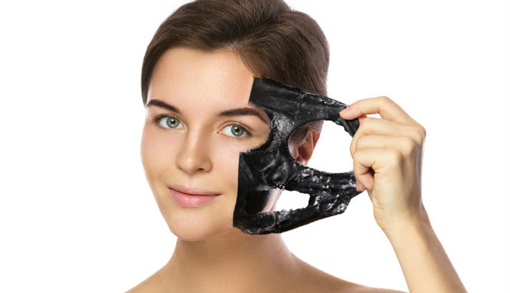 diy charcoal face mask,face mask to get clear skin,charcoal face masks,beauty tips,beauty hacks