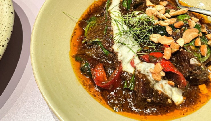 best restaurants in thailand,places to eat in bangkok,thai cuisine,authentic thai food,street food in thailand,bangkok dining spots,must-visit restaurants in thailand,top restaurants bangkok,thai food guide,food lovers in thailand