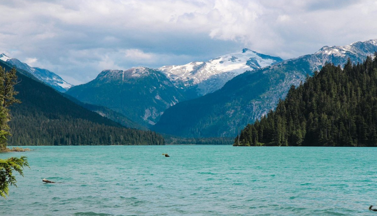 must-visit places canada,top attractions in canada,unmissable canadian destinations,canada travel bucket list,iconic places in canada,best canadian landmarks,hidden gems canada,explore canada wonders,canada natural beauty spots,cultural marvels of canada