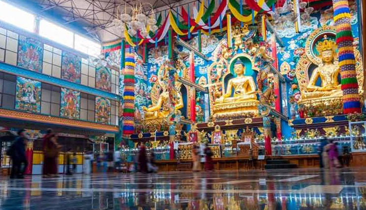 cheap places in india,places to explore under rs 1000,enjoy isolation at dandeli,camping under the starry sky in honnemardu,explore heritage & its grandeur at gandikota,discover the life of lamas in bylakuppe,wildlife experiences in kabini,amazing views to trek in kudremukh