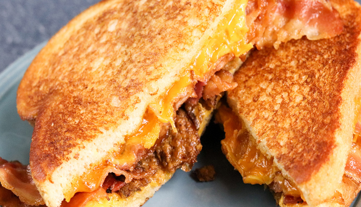 Recipe- Must Try for Lunch Grilled Three Cheese Bacon Sandwiches

