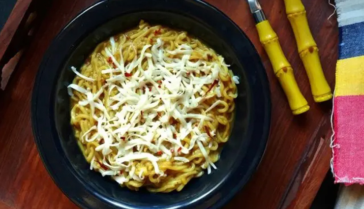 स्ट्रीट स्टाइल चीज मैगी आज सबकी पसंद, घर पर यूं बनाएं झटपट #Recipe