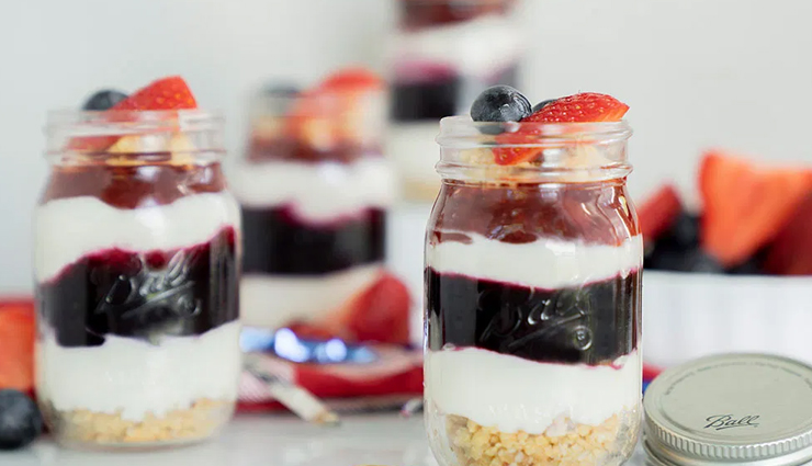 fruit cheesecake jars recipe,hunger struck,food,easy recipes,cheesecake recipe