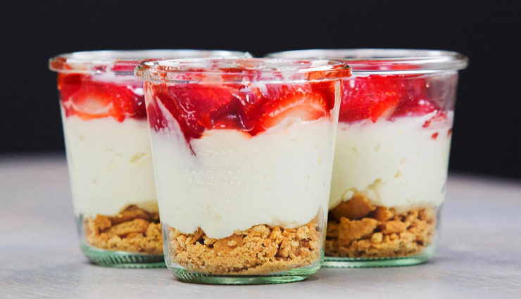 cheesecake jars,no bake cheesecake jar,hunger struck,easy recipe,food