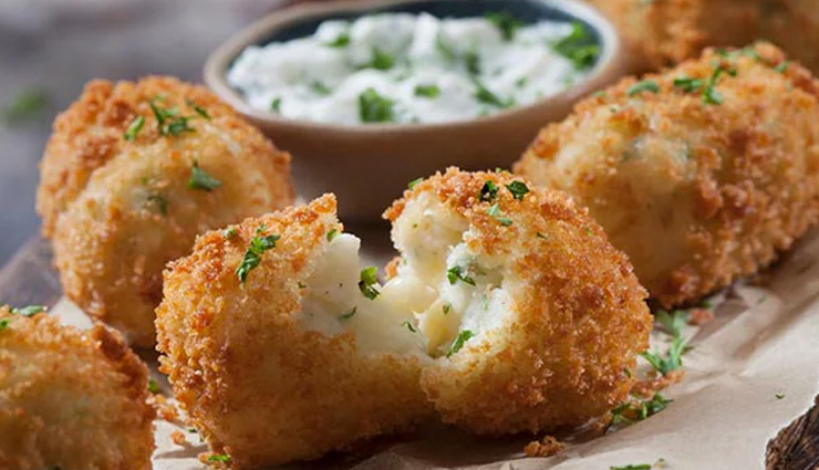 Recipe- Easy To Make Cheesy Potato Nuggets