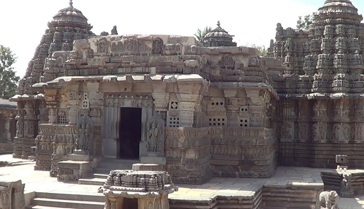 temples of hoysala to visit in karnataka,karnataka,karnataka tourism,places to visit in karnataka,chennakesava temple,belur,hoysaleswara temple,halebidu,kedareshwara temple,halebidu,chennakesava temple,somanathapura,veera narayana temple,belavadi,lakshminarayana temple,hosaholalu,ishvara temple,arasikere,amrutesvara temple,amruthapura,brahmeshvara temple,kikkeri,lakshmi narasimha temple,nuggehalli,sadasiva temple,mallikarjuna temple,basaralu,bucesvara temple,koravangala,tourism,india tourism