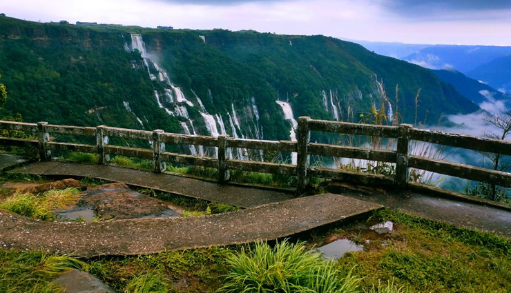 6 Not To Miss Tourist Places in Cherrapunji