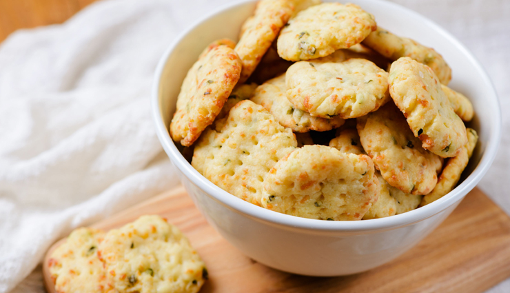 Recipe- Amazing Tea Time Snack Cheese Crackers