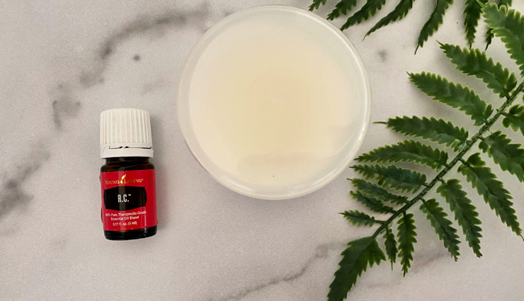 common cold,cold remedies,cold is a virus,home remedies to treat cold,runny nose,cough,nasal congestion,sore throat,sneezing,watery eyes,mild headache,mild fatigue,body aches,and fever,heath,Health tips