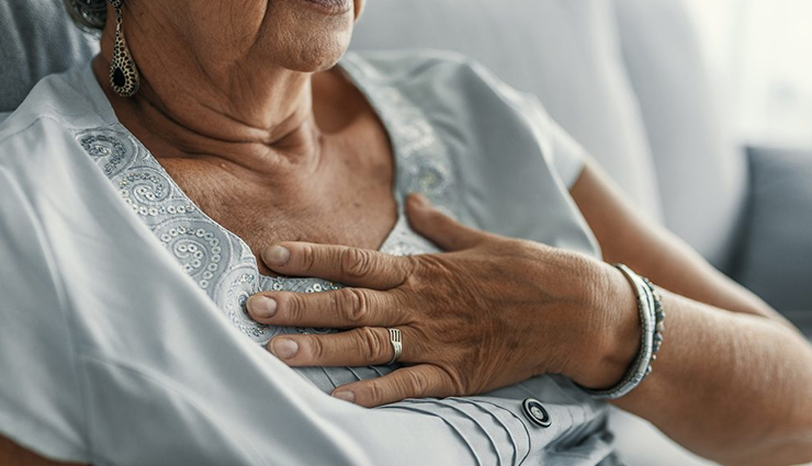 7 Home Remedies To Get Relief from Chest Pain from Gas