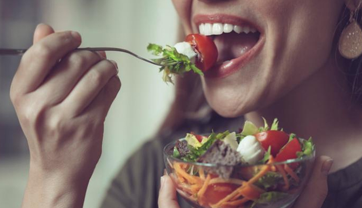 home remedies for bloating,natural remedies for bloating,tips to reduce bloating,how to get rid of bloating,avoid bloating fast,bloating relief home remedies,stop bloating,bloating causes and remedies,foods that cause bloating,bloating relief tips