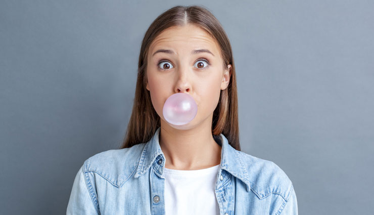 5 Amazing Benefits of Chewing Gum for Your Mind