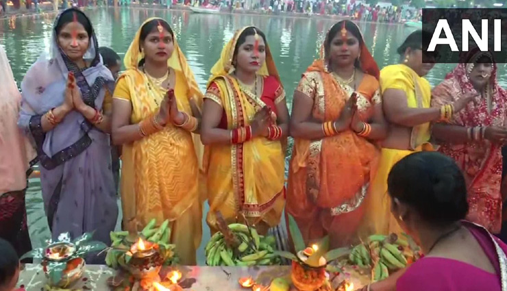 chhath puja 2021,chhath puja,devotees,arghya,rising sun,chhath puja photos,chhath puja news