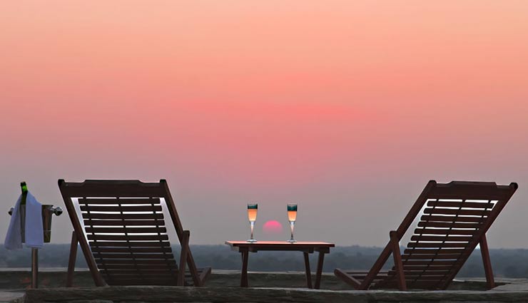 chhatra sagar lake view resort with rajasthani touch,hidden resort in rajasthan,amazing resort,resorts in india