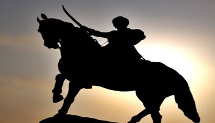 Chhatrapati Shivaji statue in sea to cost Maharashtra exchequer Rs 3643.78 cr