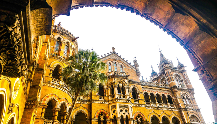 chhatrapati shivaji terminus,about chhatrapati shivaji terminus,chahooor railway,travel,holidays,tourism
