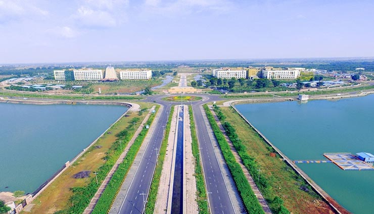 chhattisgarh,offbeat places to visit in chhattisgarh,places to visit in chhattisgarh,tourist attraction in chhattisgarh,barnawapara wildlife sanctuary,raipur,mm fun city amusement park,dantewada,chitrakote waterfalls,mainpat