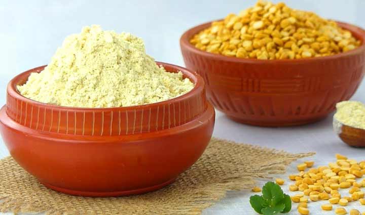 perfect for breakfast cheesy besan cheela,food,easy recipe