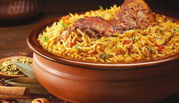 Swiggy की रिपोर्ट में टॉप पर है 'चिकन बिरयानी', जानें इसे बनाने का तरीका #Recipe