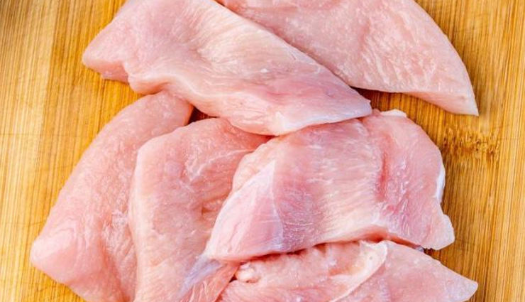 tandoori chicken recipe,indian cuisine,tandoori marinade,homemade tandoori chicken,oven-baked tandoori chicken,juicy chicken recipe,masala-yogurt marinade