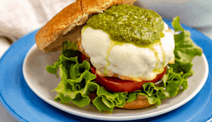 chicken cheesy burger,burger recipe,chicken recipe,snacks recipe