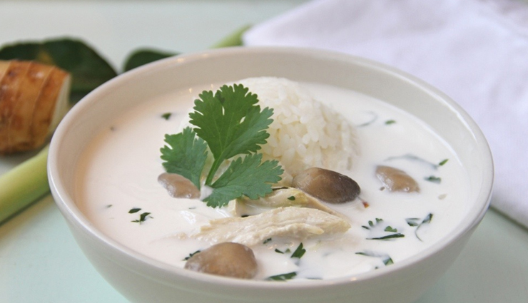 chicken coconut soup,soup recipe,chicken recipe