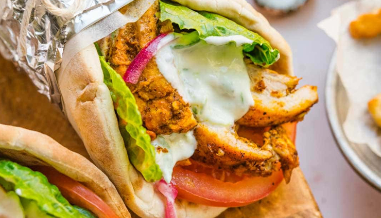 street style chicken shawarma,homemade chicken shawarma,chicken shawarma recipe,middle eastern cuisine,street food,chicken shawarma at home,easy chicken shawarma,flavorful chicken recipe,homemade shawarma wraps,chicken shawarma with pita bread,marinated chicken recipe,homemade tahini sauce