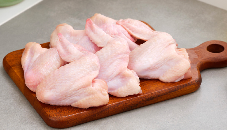 tandoori chicken wings,rainy day recipe,perfect rainy day snack,chicken wings recipe,tandoori chicken recipe,flavorful chicken wings,indian chicken appetizer,oven-baked chicken wings,marinated chicken wings,easy tandoori chicken wings,delicious rainy day snack