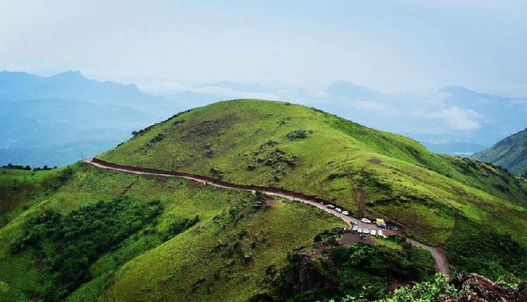 western ghats hill stations,breathtaking hill getaways,scenic beauty of western ghats,must-visit western ghats destinations,charming hill retreats in the ghats,western ghats travel experiences,picturesque mountain escapes,best views in western ghats,unexplored hill stations ghats,western ghats hillside beauty