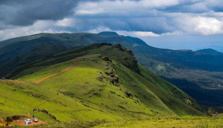 chikmagalur tourism,attractions in chikmagalur,places of interest in chikmagalur,tourist destinations in chikmagalur,chikmagalur sightseeing,mulayanagiri trek,baba budangiri peaks,seethalayanagiri hill,kemmangundi hill station,bhadra wildlife sanctuary,hebbe falls chikmagalur,chikmagalur hill stations,chikmagalur coffee plantations,chikmagalur temples,chikmagalur nature trails,chikmagalur adventure activities,chikmagalur waterfalls,chikmagalur wildlife sanctuaries,chikmagalur historical sites,chikmagalur scenic spots