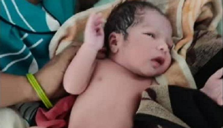 child,born with  tail,rare disease,greater noida,uttar pradesh,weird news in hindi