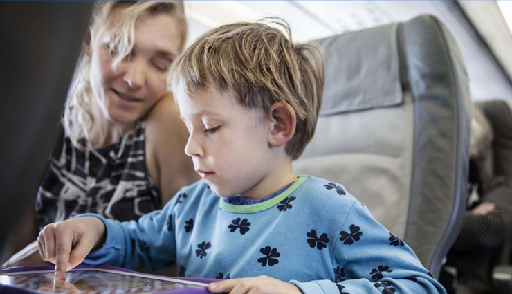 12 Ways To Keep Your Child Entertained on a Plane
