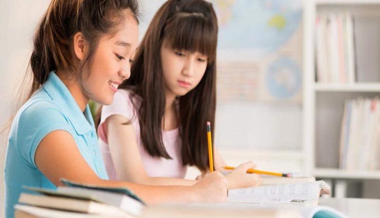 vastu tips in hindi,vastu tips for child study,vastu tips for study room