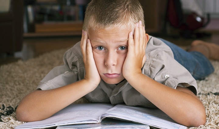 क्या आपके बच्चे का भी नहीं लगता हैं पढ़ाई में मन, लें इन तरीकों की मदद does your child also do not feel like studying take help of these methods,mates and me,relationship tips