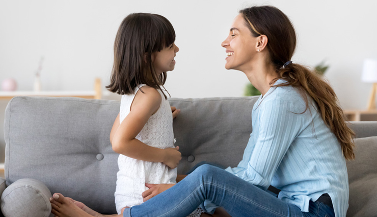 सोच-समझकर करें बच्चों से संवाद, इन बातों का उनपर पड़ता हैं बुरा असर
communicate with children thoughtfully these things have a bad effect on them,mates and me,relationship tips