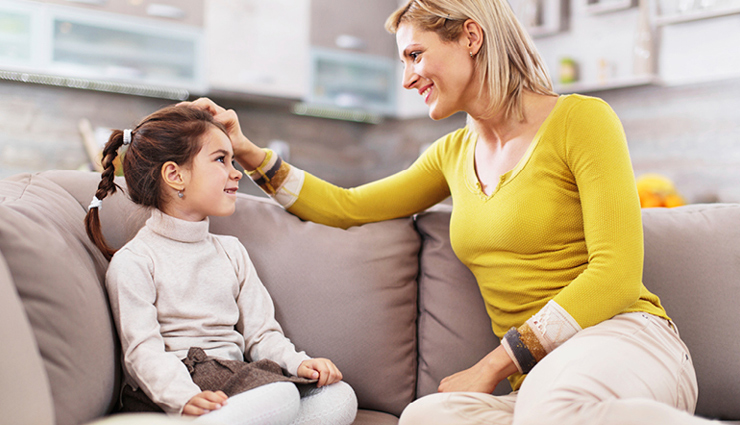 सोच-समझकर करें बच्चों से संवाद, इन बातों का उनपर पड़ता हैं बुरा असर
communicate with children thoughtfully these things have a bad effect on them,mates and me,relationship tips