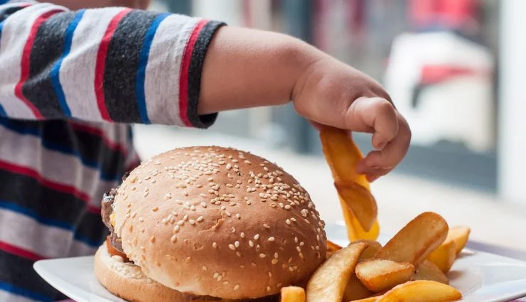 childhood obesity,obesity,causes of obesity,causes of childhood obesity,Health,Health tips